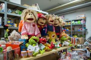 Living Puppets - bunte Handspielpuppen - Spielsachen im Spielwaren Lagerverkauf Fellbach